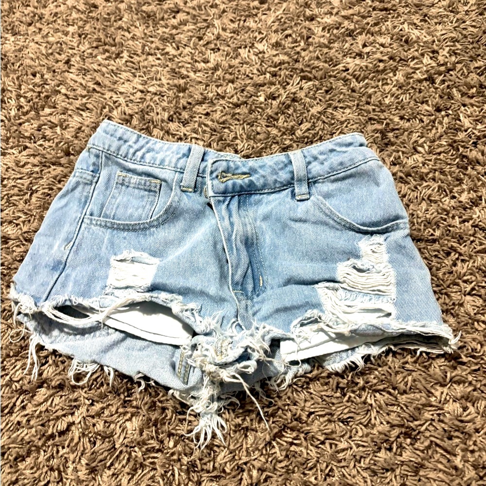 Girls/tween 9-10 SHEIN jean shorts.